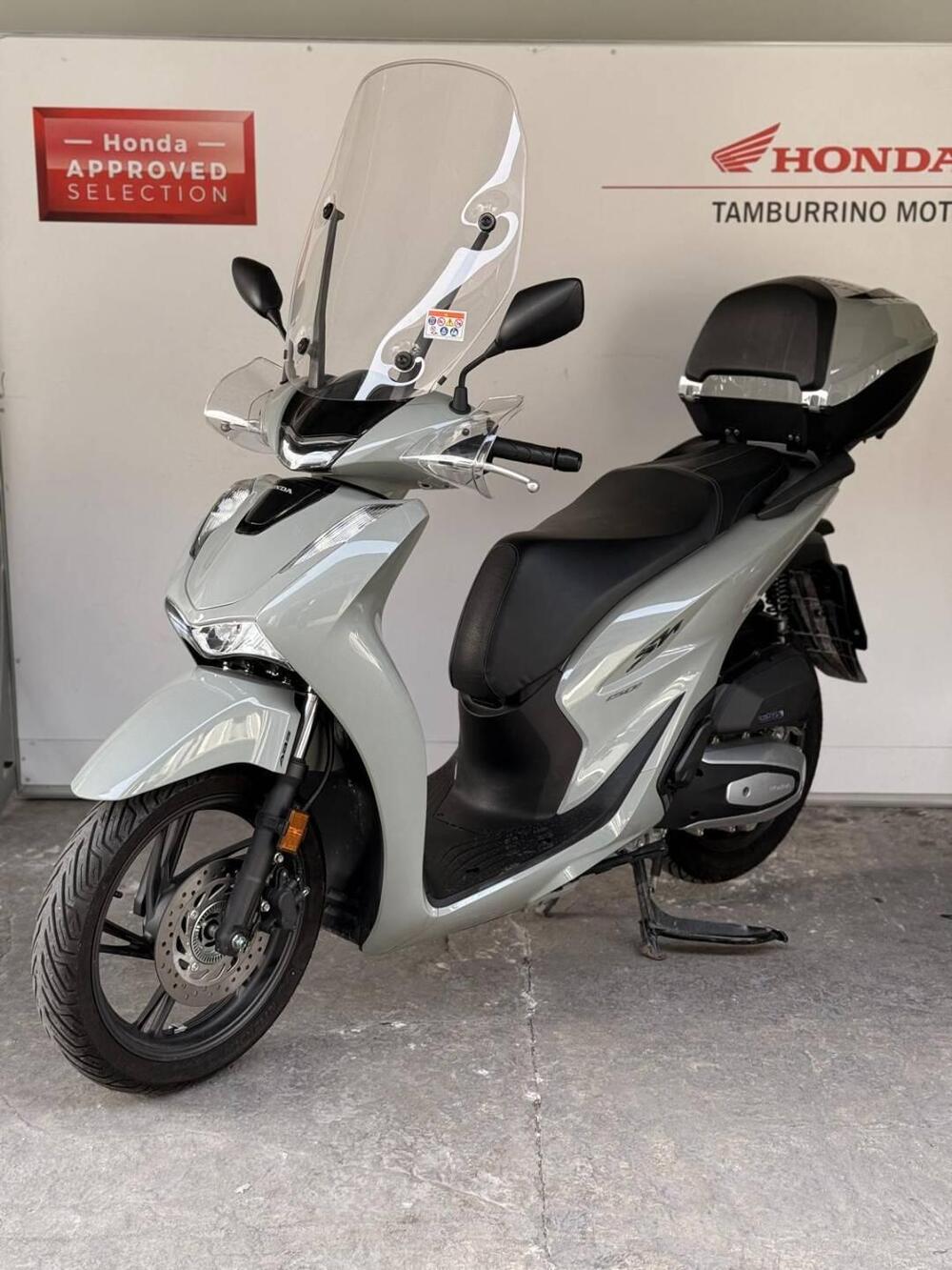 Honda SH 150i (2024 - 25) (5)