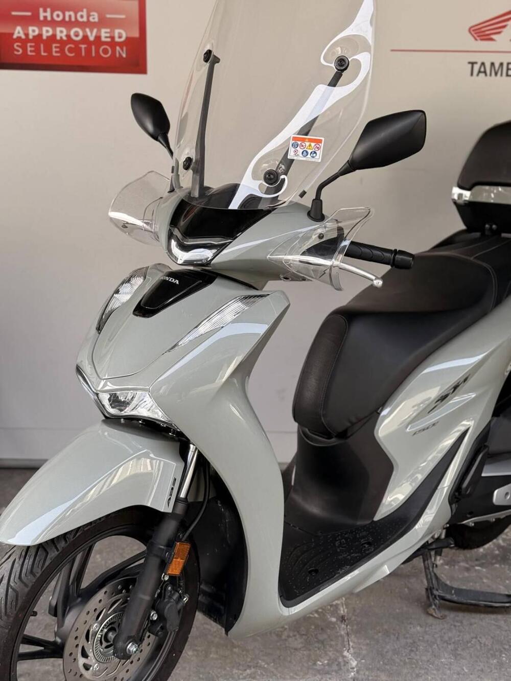 Honda SH 150i (2024 - 25) (6)