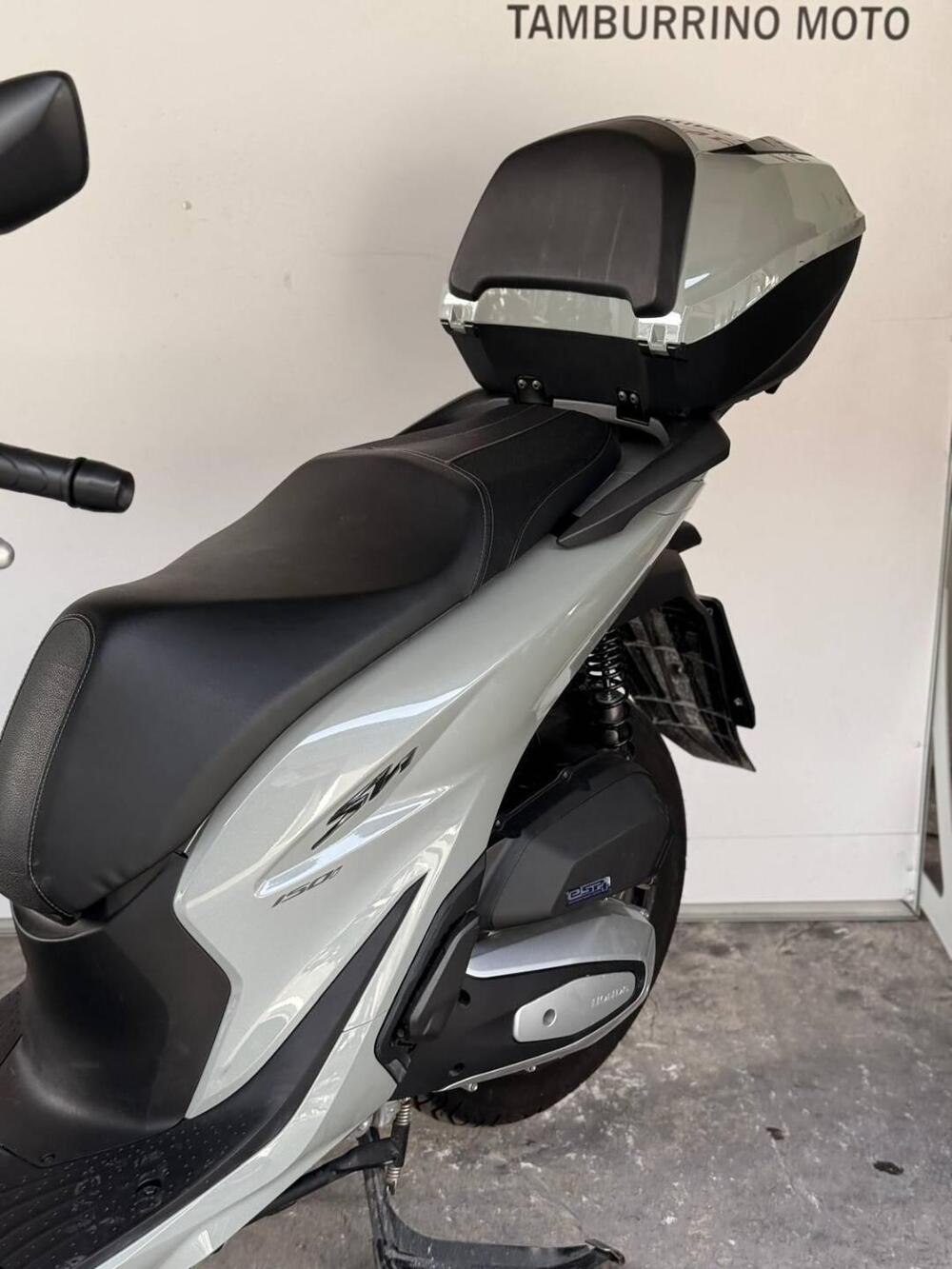 Honda SH 150i (2024 - 25) (7)