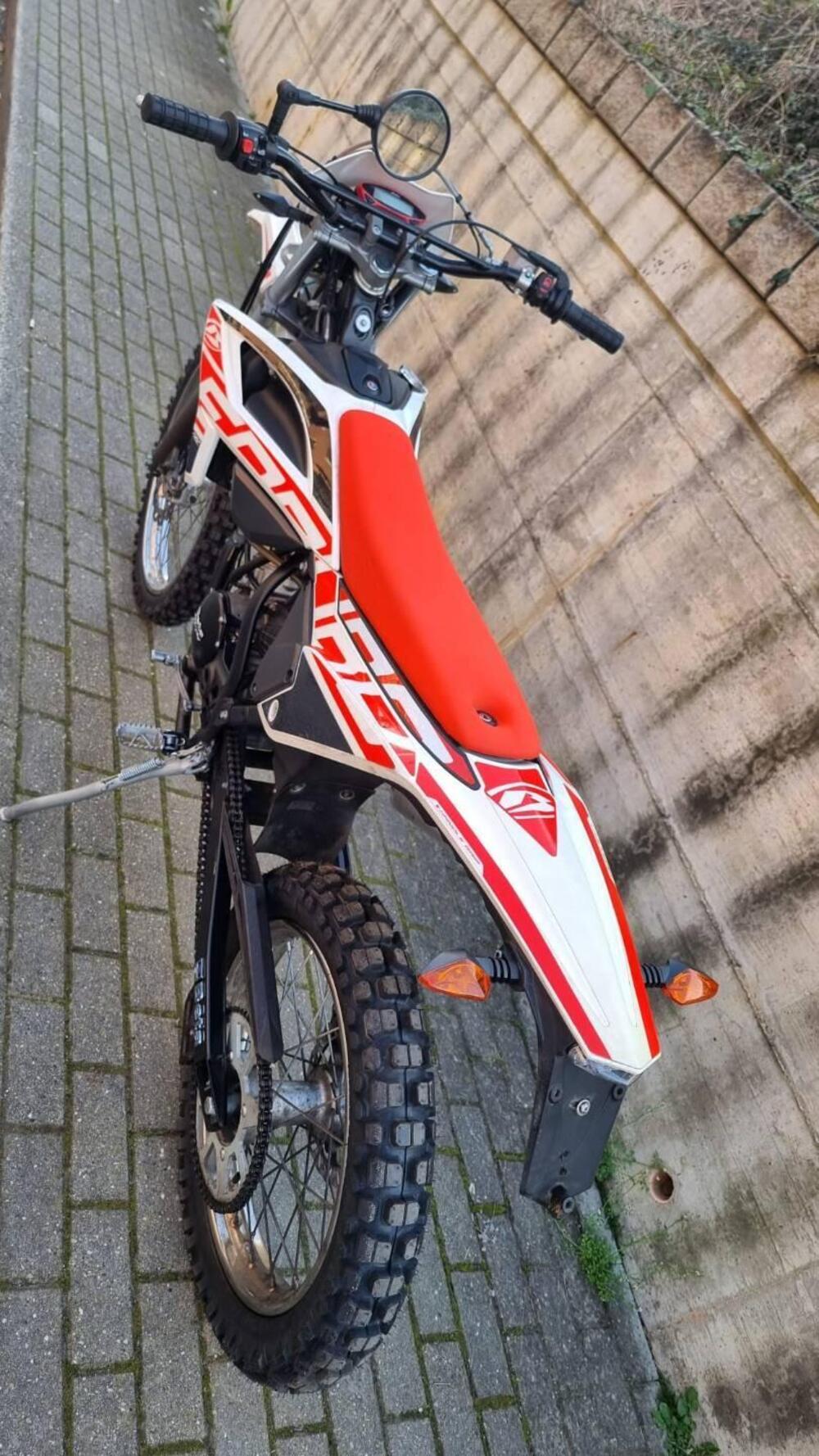 Betamotor RR 50 Enduro Sport (2021 - 26) (8)