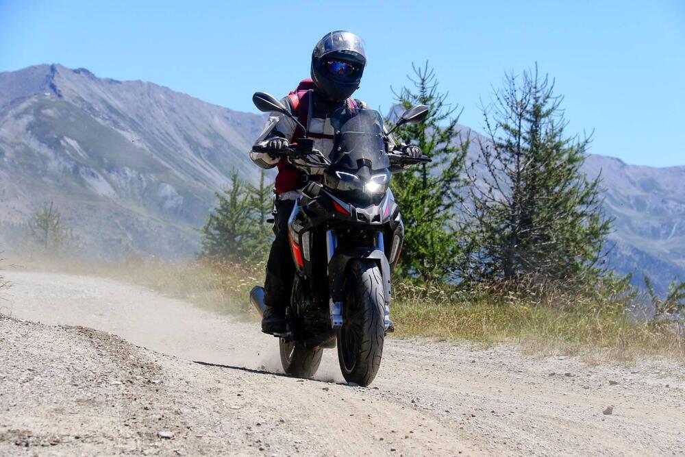 Benelli TRK 251 (2022 - 25) (6)