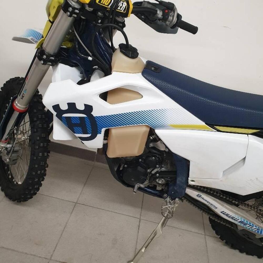 Husqvarna FE 350 (2024) (2)