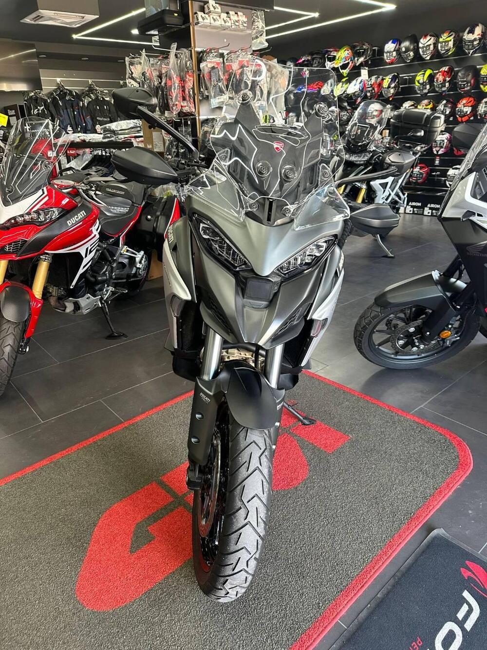 Ducati Multistrada V4 S (2021 - 24) (2)