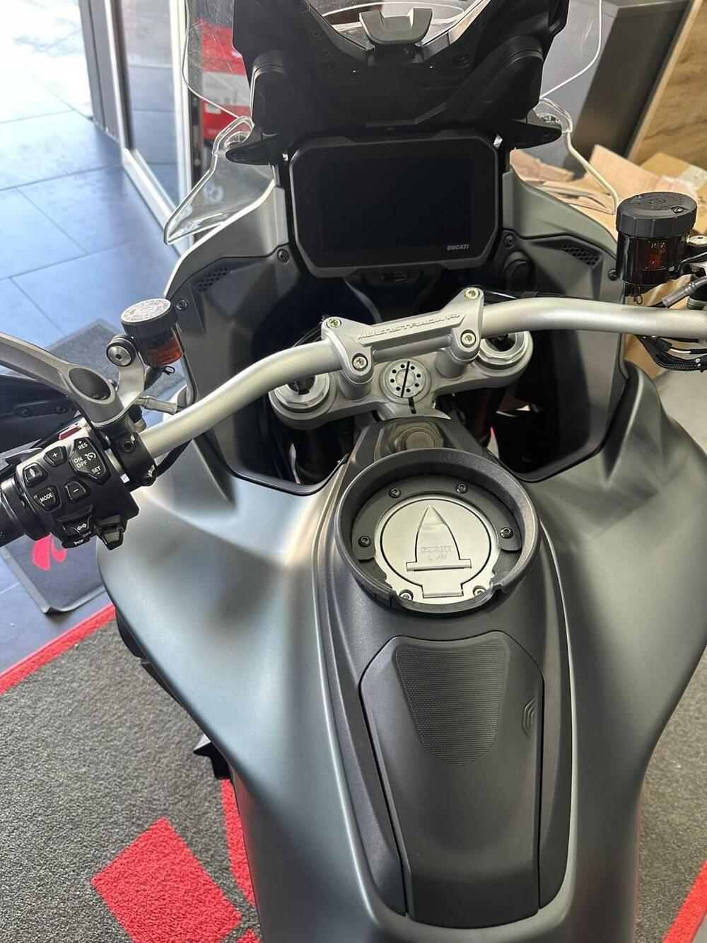 Ducati Multistrada V4 S (2021 - 24) (8)