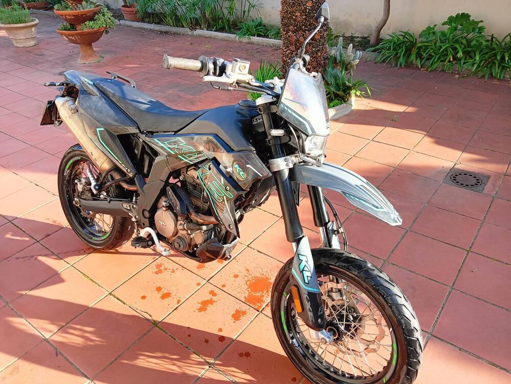Kl KXE 125 Motard (2022 - 24) (3)