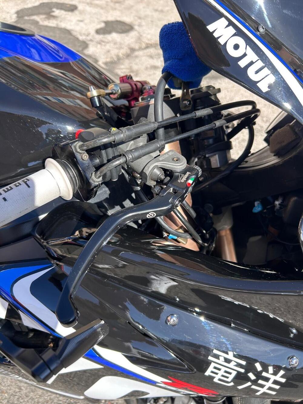 Suzuki GSX-R1000 (2005 - 06) (9)