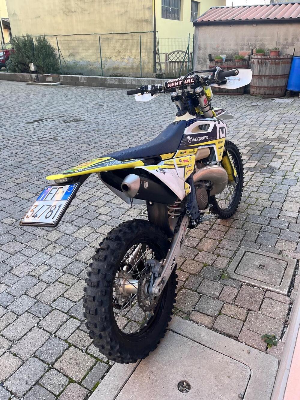 Husqvarna TE 250 (2024) (3)