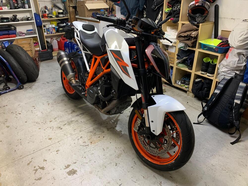 KTM 1290 Super Duke R ABS (2017 - 18) (4)