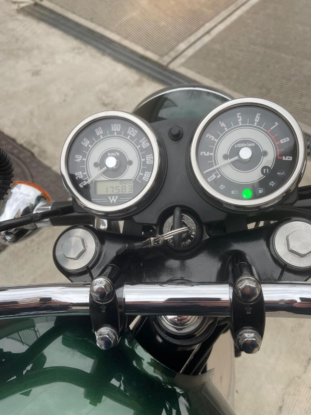 Kawasaki W 800 (2010 - 17) (10)