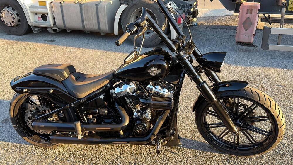 Harley-Davidson 114 Breakout (2018 - 20) - FXBRS (2)