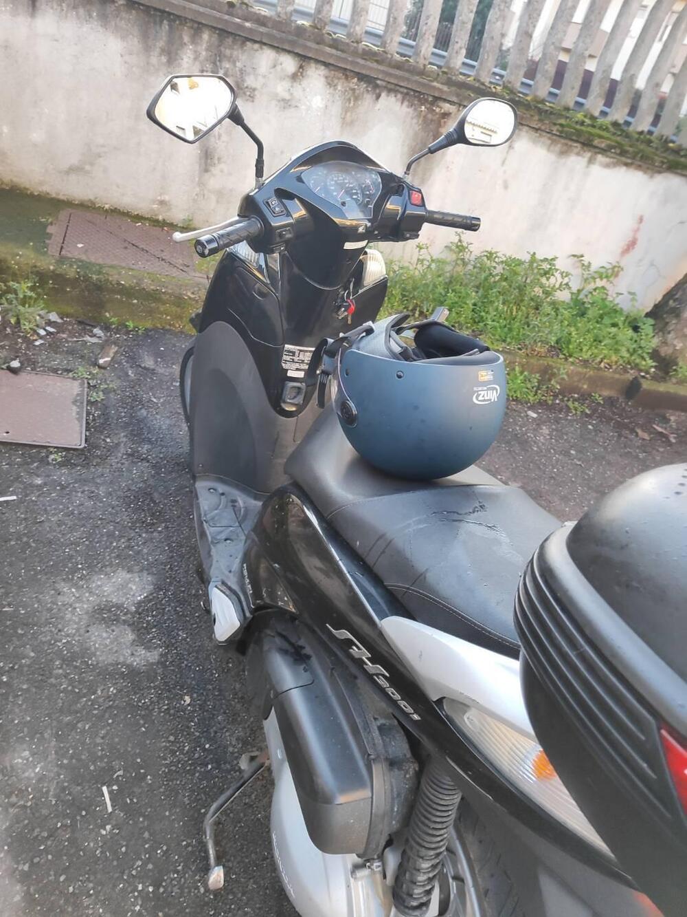 Honda SH 300 i (2006 - 10) (3)