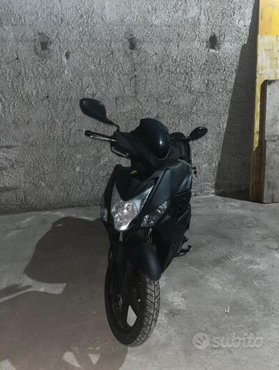 Kymco Agility 125 R16 + (2017 - 20) usata