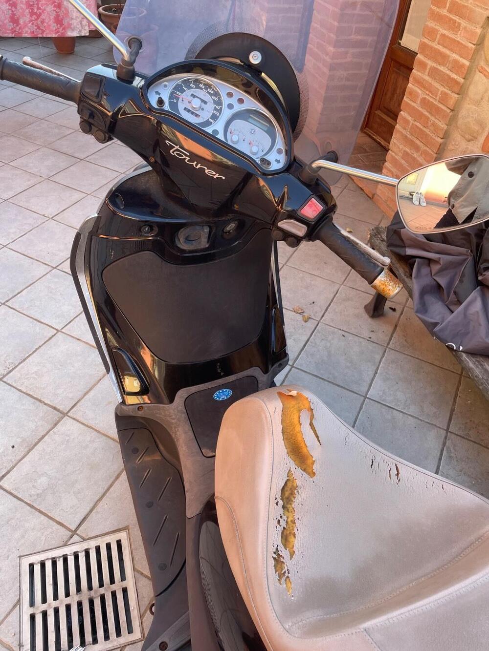 Piaggio Beverly 300 i.e. (2010 - 16) (4)