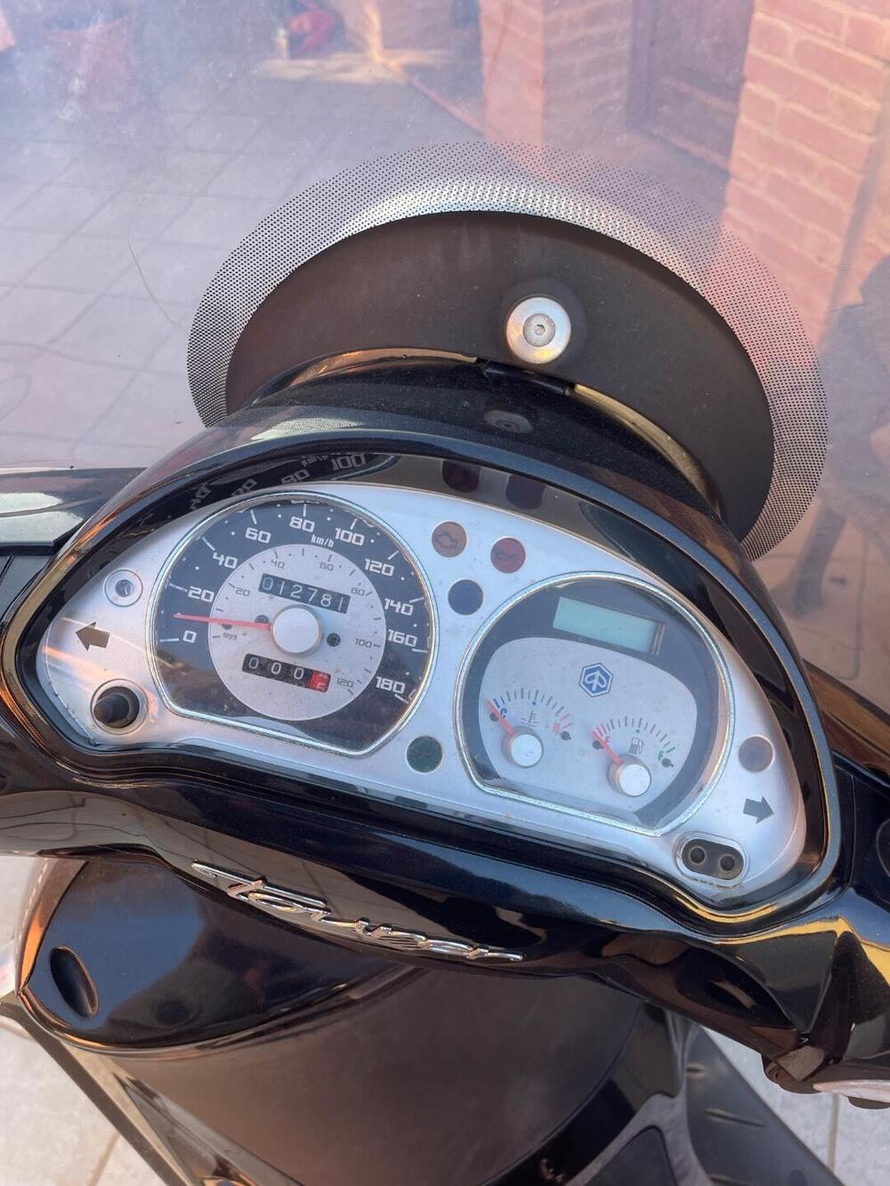 Piaggio Beverly 300 i.e. (2010 - 16) (5)