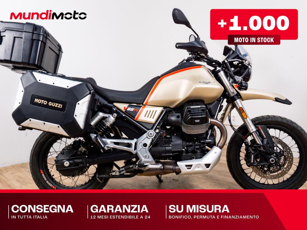 Moto Guzzi V85 TT Travel (2020)