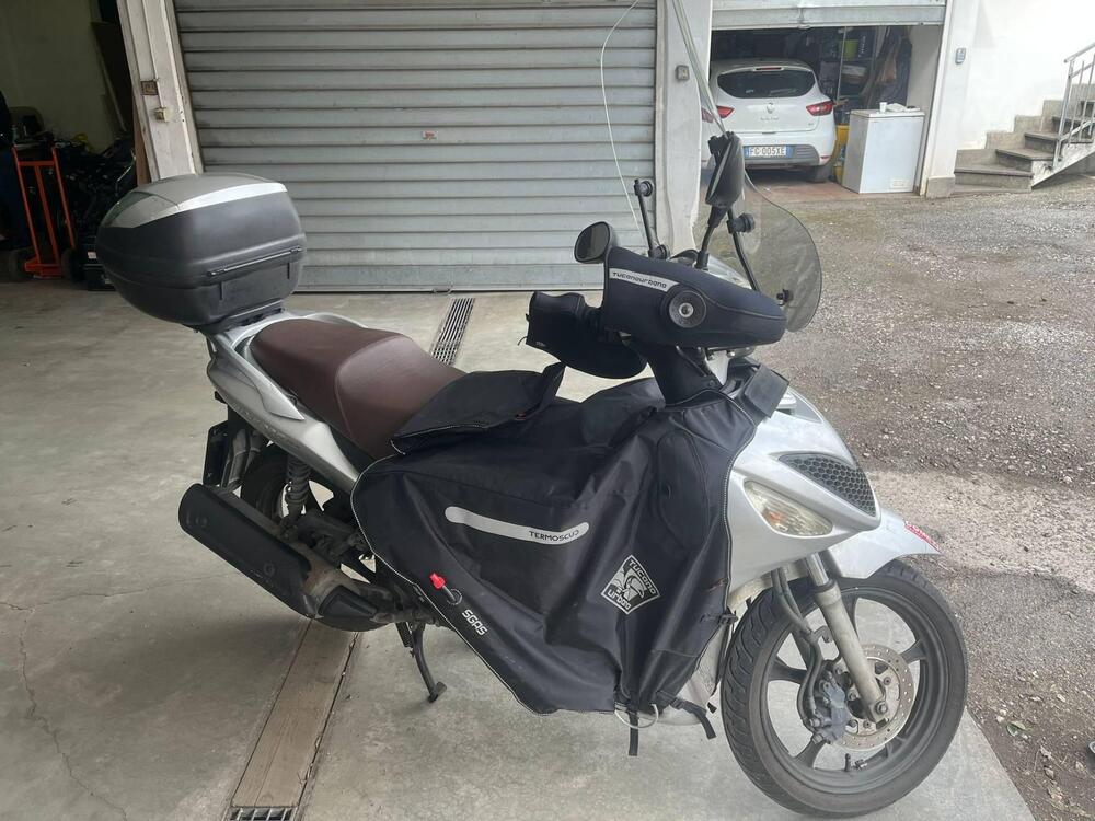Suzuki SIXteen 125 (2007 - 14) (3)