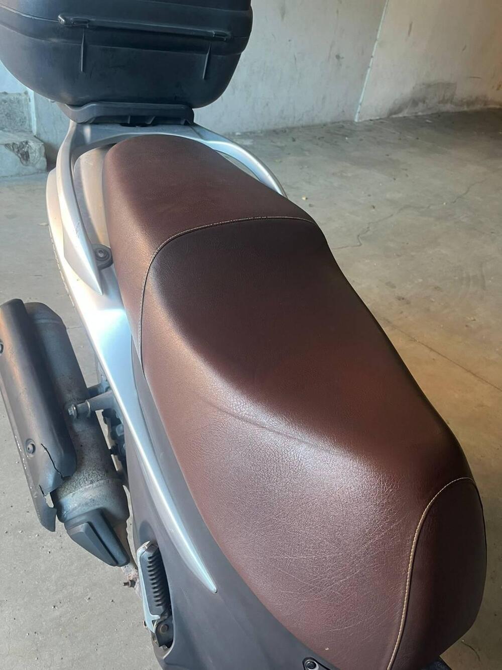 Suzuki SIXteen 125 (2007 - 14) (7)