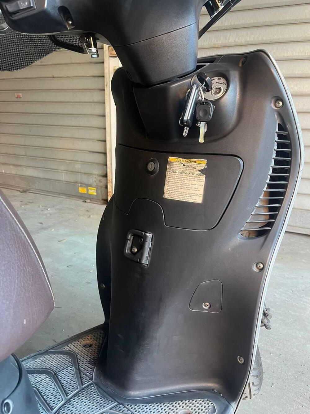 Suzuki SIXteen 125 (2007 - 14) (8)