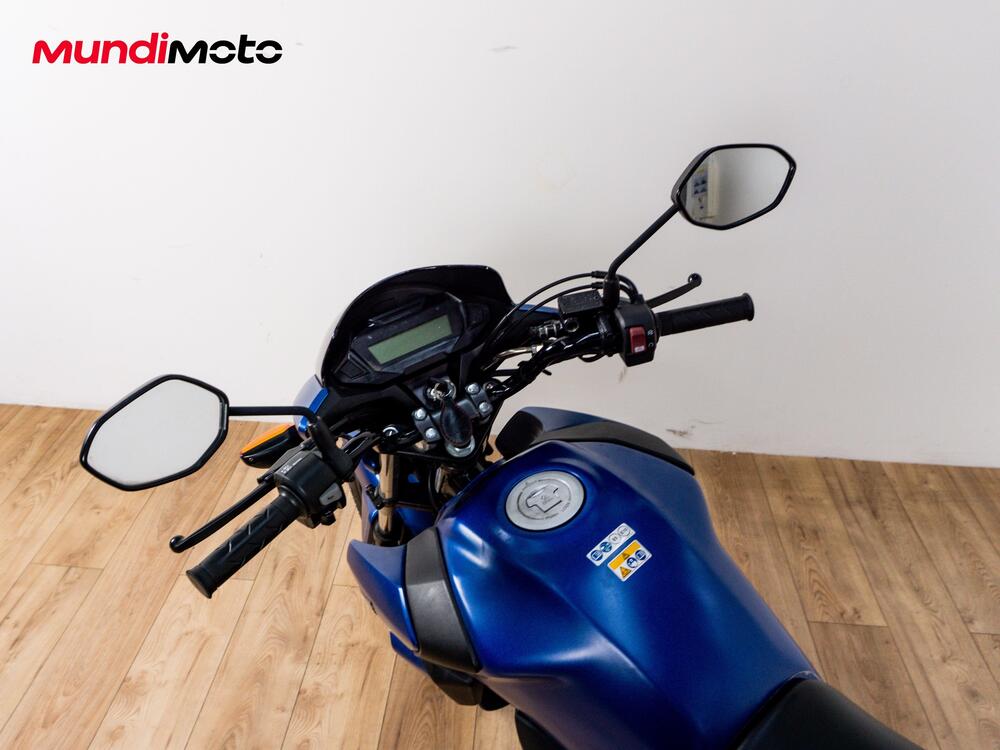 Honda CB 125 F (2026) (11)