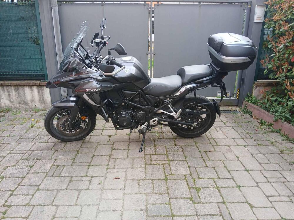 Benelli 502 C (2021 - 25)