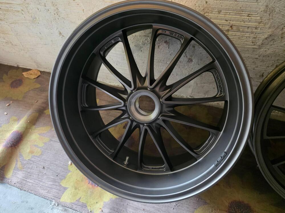 Cerchi ducati xdiavel/diavel