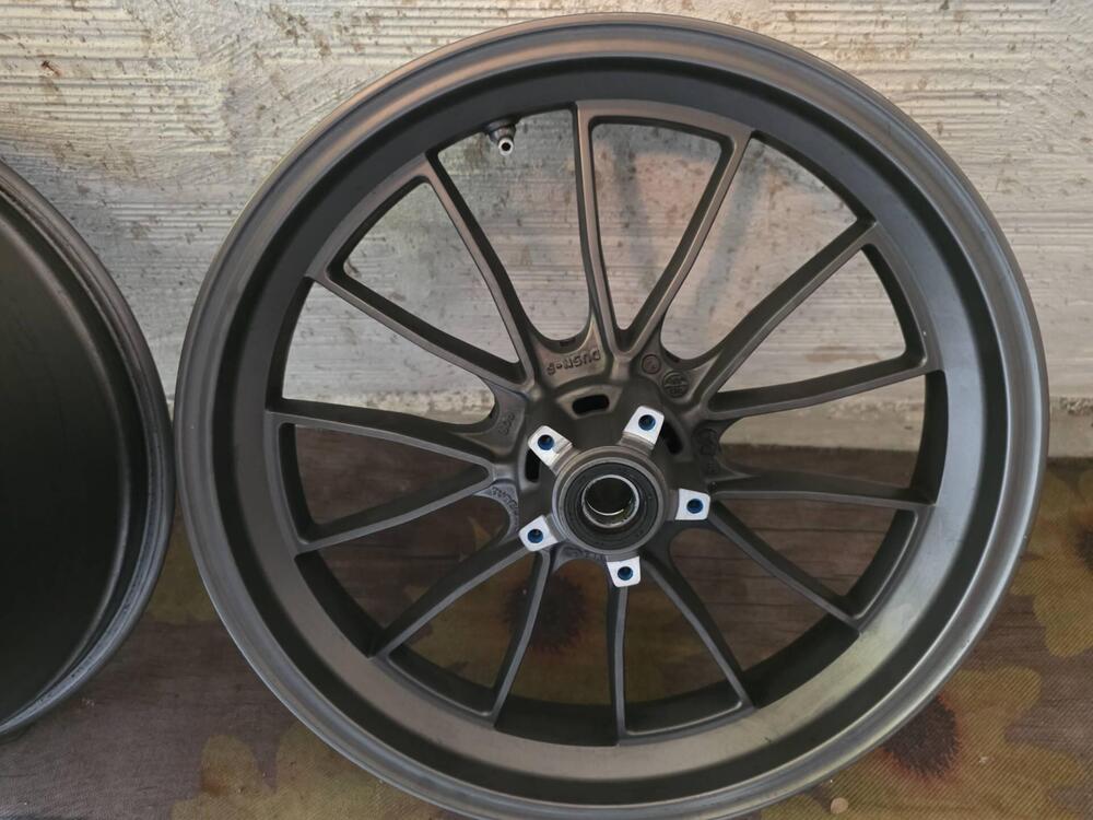 Cerchi ducati xdiavel/diavel (2)