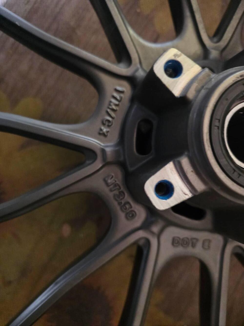 Cerchi ducati xdiavel/diavel (4)