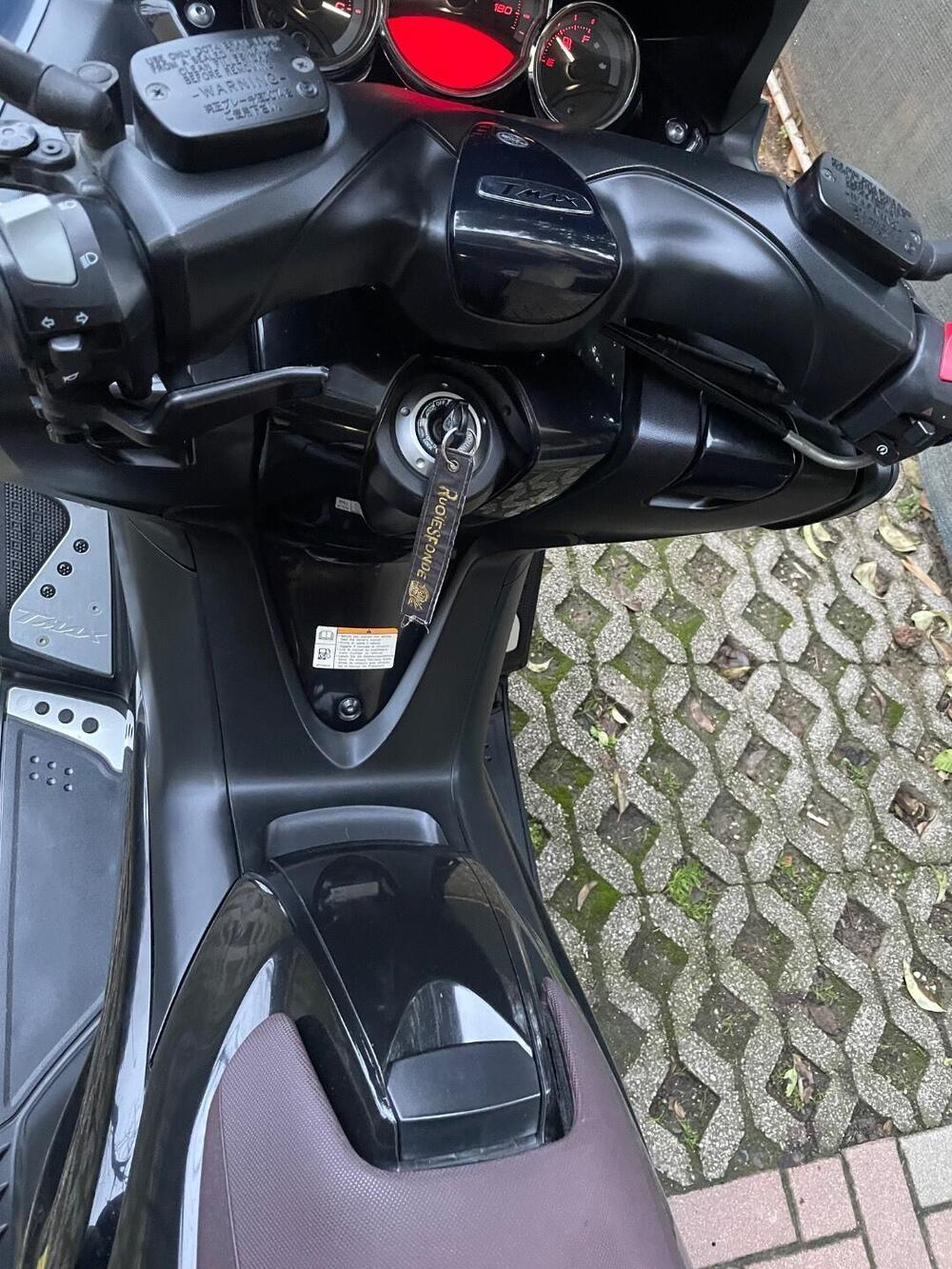 Yamaha T-Max 500 (2008 - 12) (3)