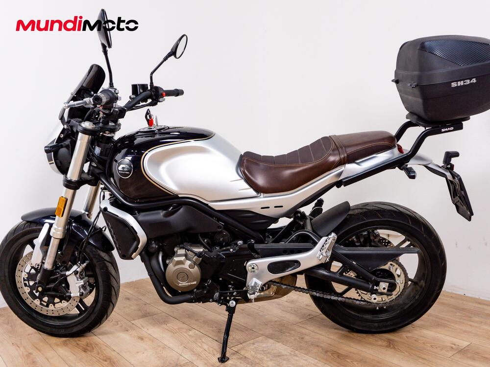 QJ Motor SRV 550 (2024) (6)