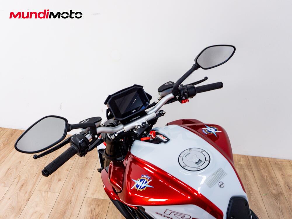 MV Agusta Brutale 800 RR Ottantesimo (2025 - 26) (11)