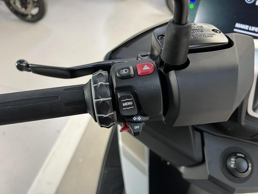 Bmw C 400 GT (2025 - 26) (6)