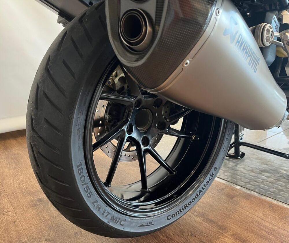 Bmw R 1250 R (2021 - 25) (2)