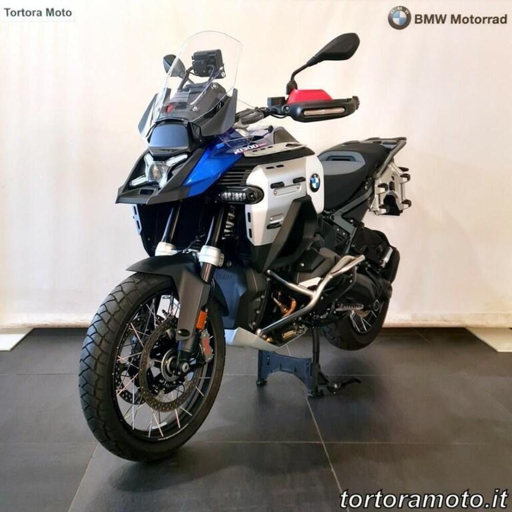 Bmw R 1300 GS Adventure Trophy (2025 - 26) (4)