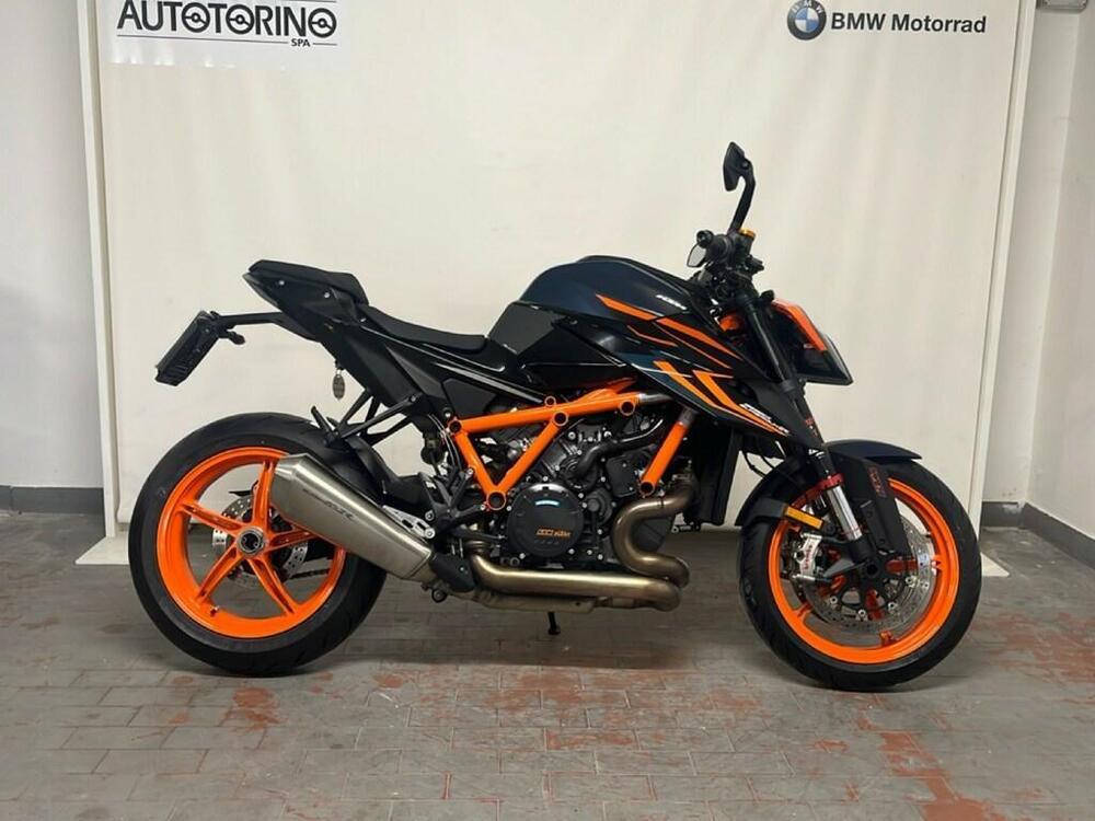 KTM 1290 Super Duke R (2022 - 23) (3)