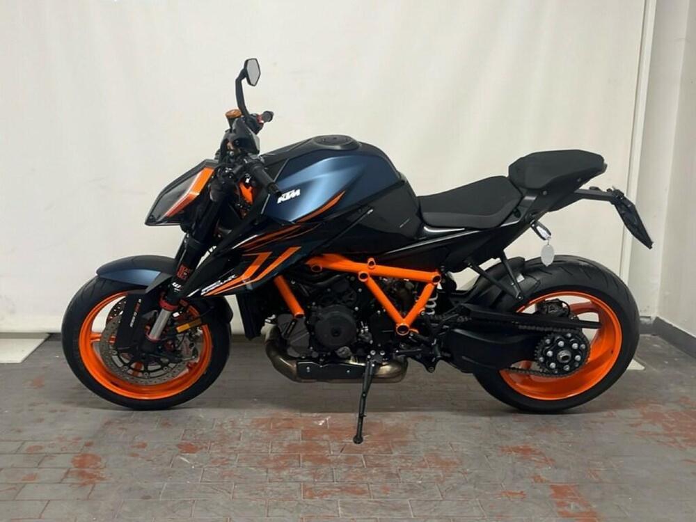KTM 1290 Super Duke R (2022 - 23) (6)