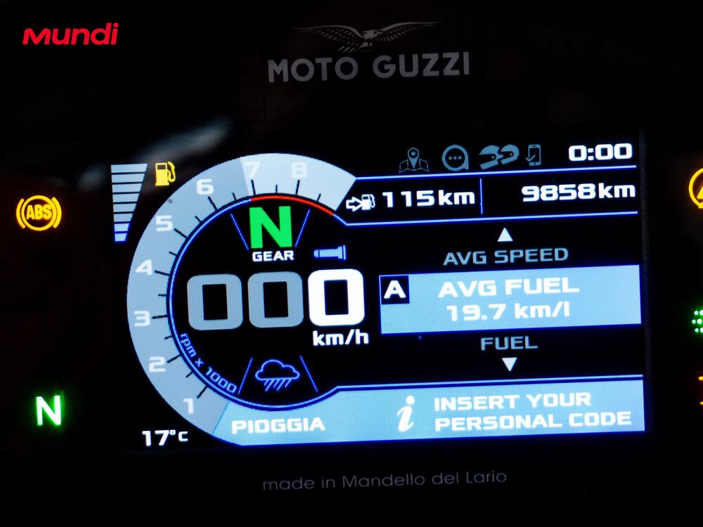 Moto Guzzi V85 TT Travel (2020) (12)