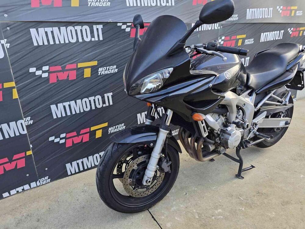 Yamaha FZ6 (2004 - 07) (3)