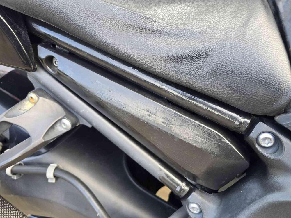 Yamaha FZ8 (2010 - 12) (14)