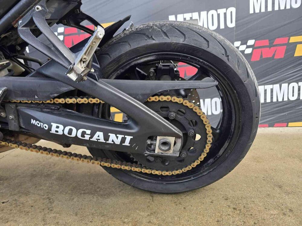 Yamaha FZ8 (2010 - 12) (11)