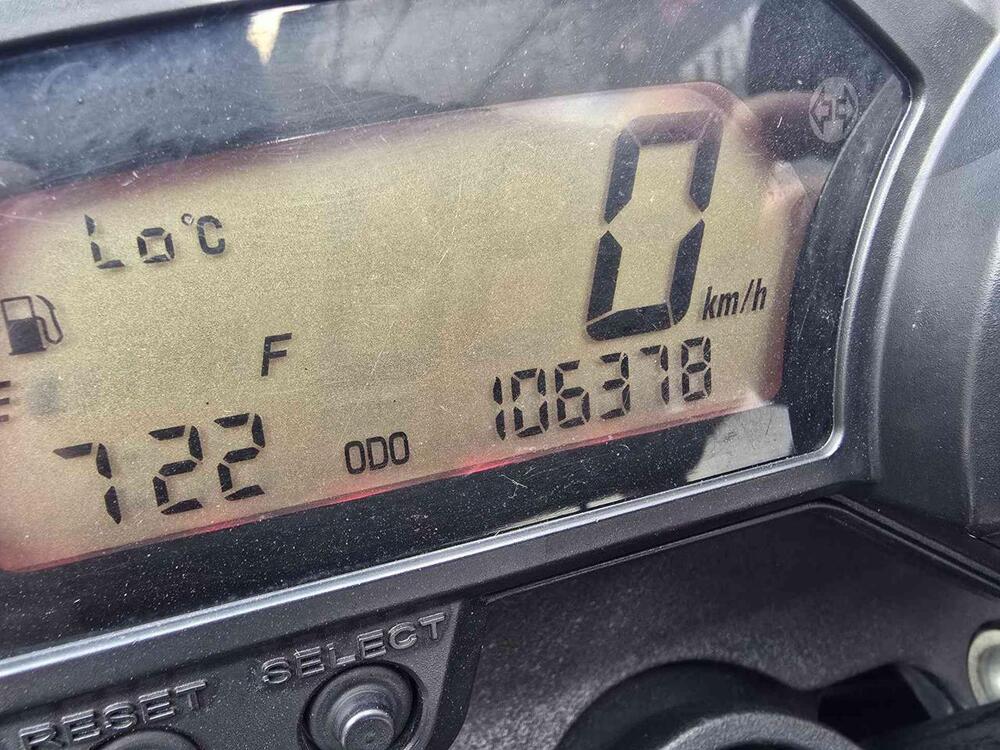 Yamaha FZ8 (2010 - 12) (23)