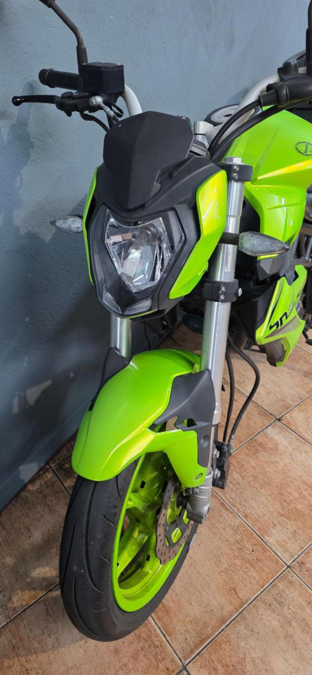 Benelli BN 125 (2018 - 20) (2)