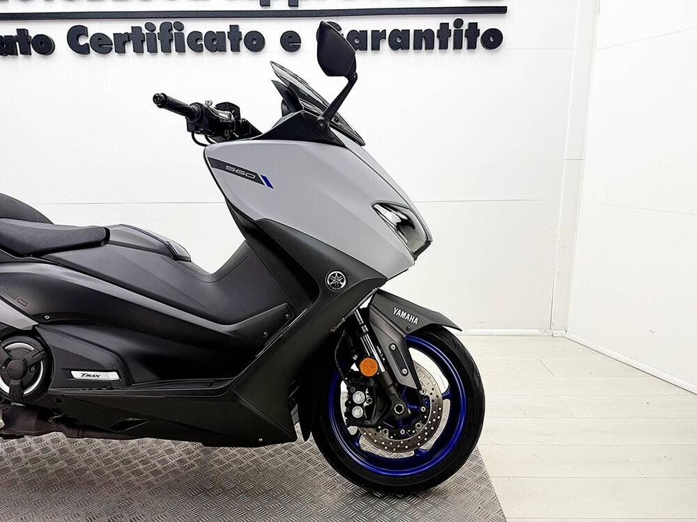 Yamaha T-Max 560 (2022 - 24) (9)