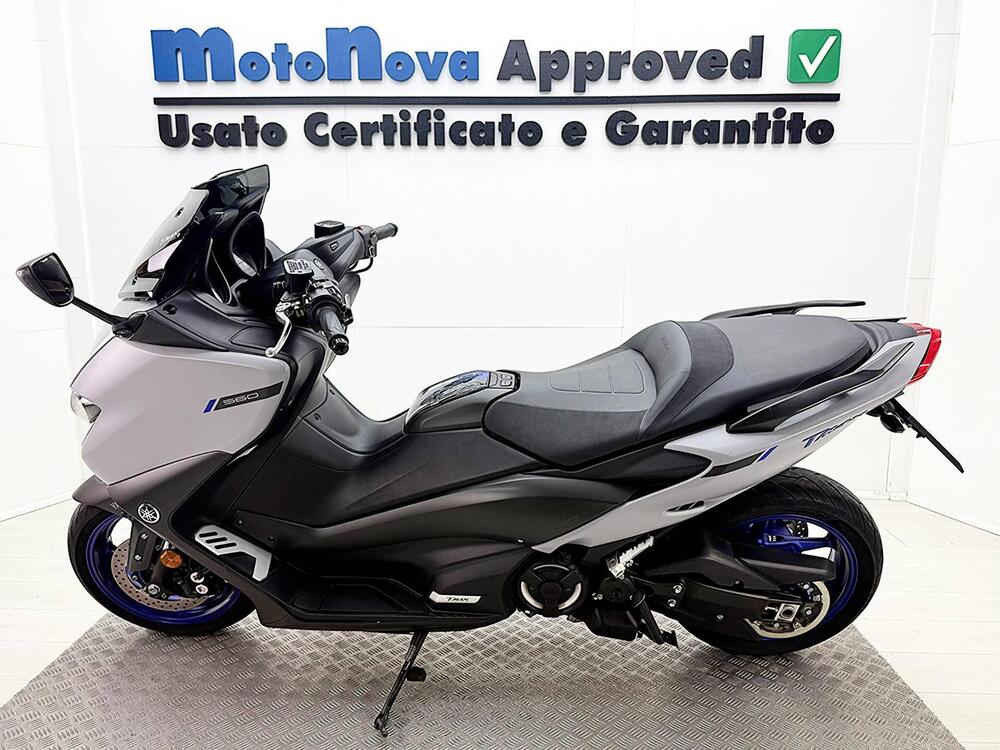 Yamaha T-Max 560 (2022 - 24) (2)
