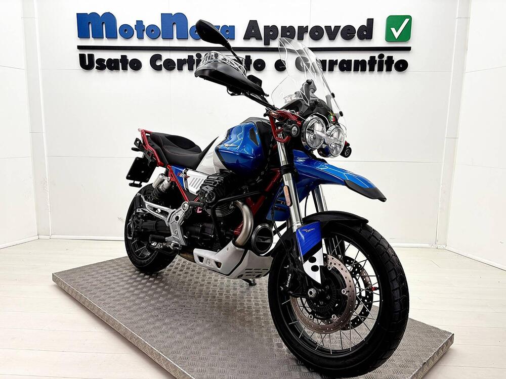 Moto Guzzi V85 TT Evocative Graphics (2021 - 23) (5)