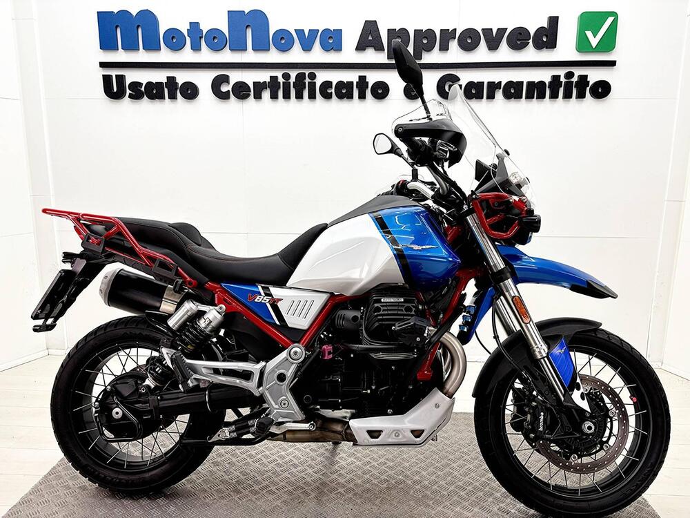 Moto Guzzi V85 TT Evocative Graphics (2021 - 23)