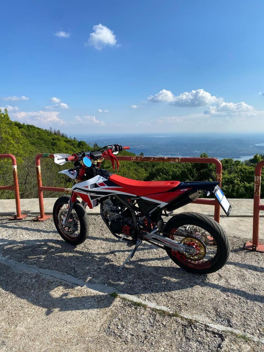 Fantic Motor XMF 125 Motard Competition 4t (2021 - 22) (2)