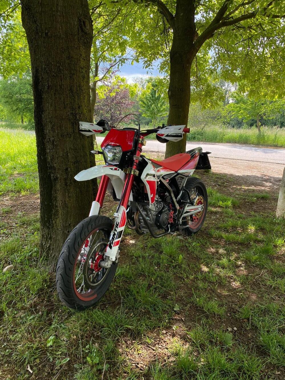 Fantic Motor XMF 125 Motard Competition 4t (2021 - 22) (4)