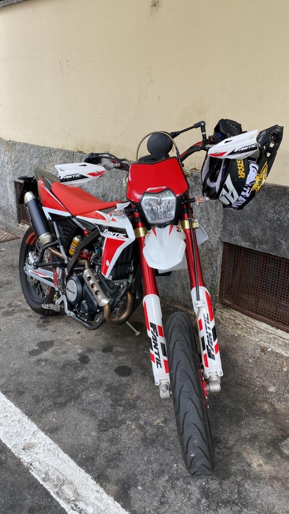 Fantic Motor XMF 125 Motard Competition 4t (2021 - 22) (6)