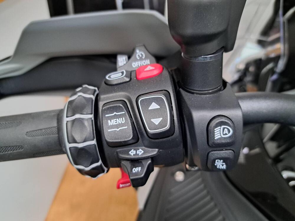 Bmw R 1300 GS Adventure ASA (2025 - 26) (6)