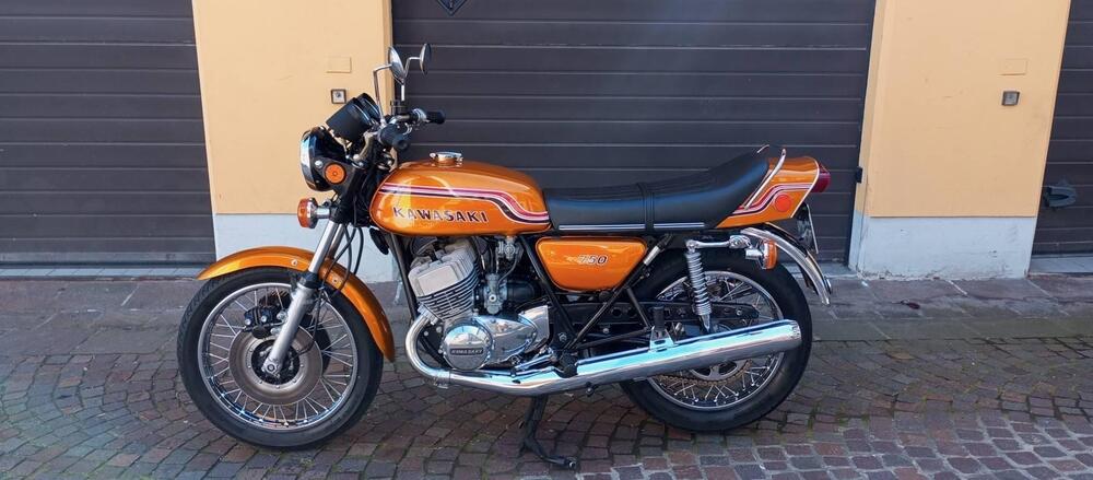 Kawasaki H2 Mach 4 750 (2)